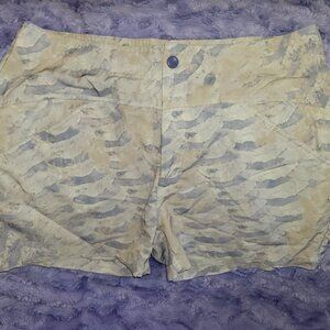 Lightweight lilac tan striped summer shorts
